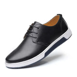 StrideEase: Lightweight Men’s Casual Oxford Shoes